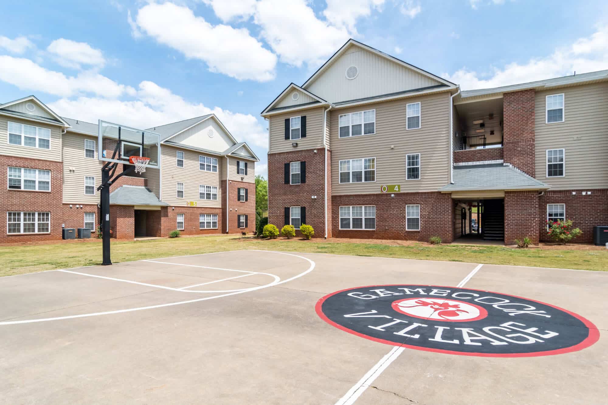 gamecock village off campus apartments near jacksonville state university jsu basketball court